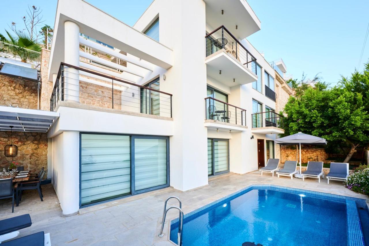 Luxus Villa Skyla Mit 5 Schlafzimmern & Meer-Blick Каш Экстерьер фото