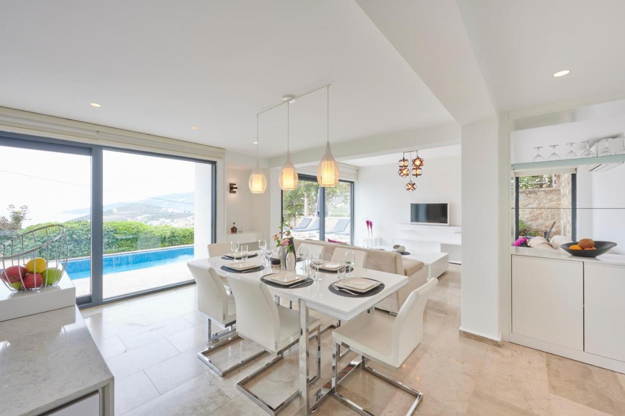 Luxus Villa Skyla Mit 5 Schlafzimmern & Meer-Blick Каш Экстерьер фото