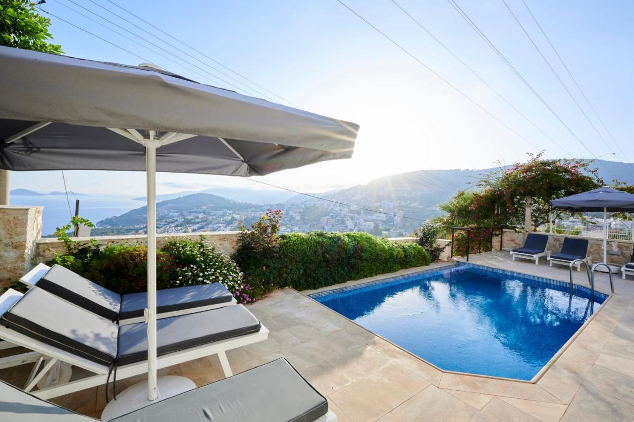 Luxus Villa Skyla Mit 5 Schlafzimmern & Meer-Blick Каш Экстерьер фото