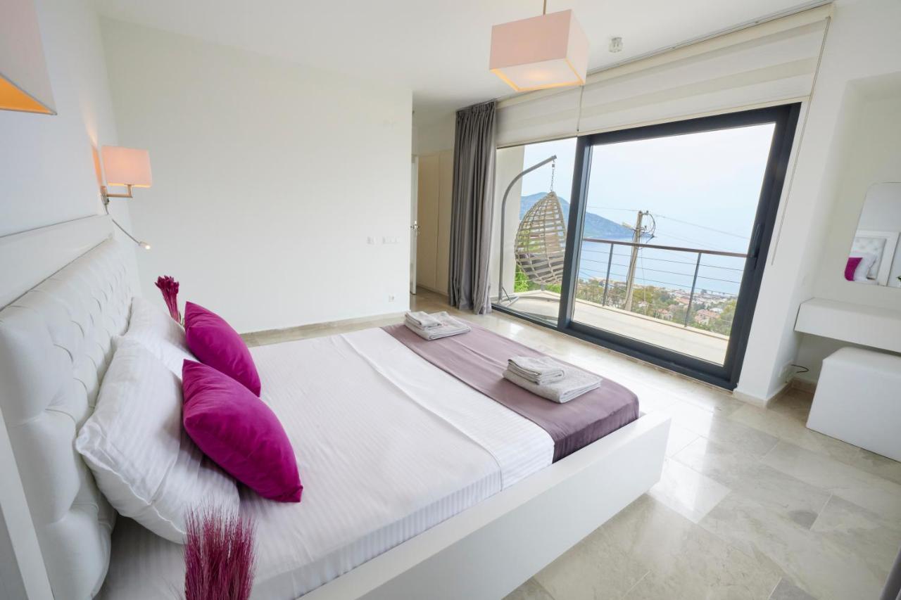 Luxus Villa Skyla Mit 5 Schlafzimmern & Meer-Blick Каш Экстерьер фото