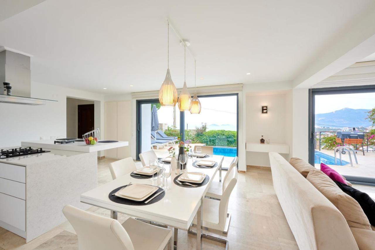 Luxus Villa Skyla Mit 5 Schlafzimmern & Meer-Blick Каш Экстерьер фото