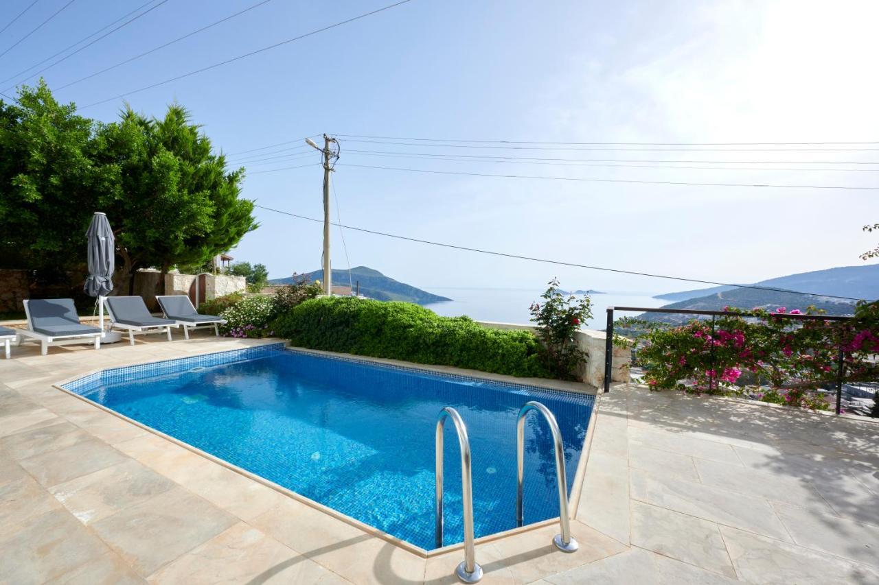 Luxus Villa Skyla Mit 5 Schlafzimmern & Meer-Blick Каш Экстерьер фото